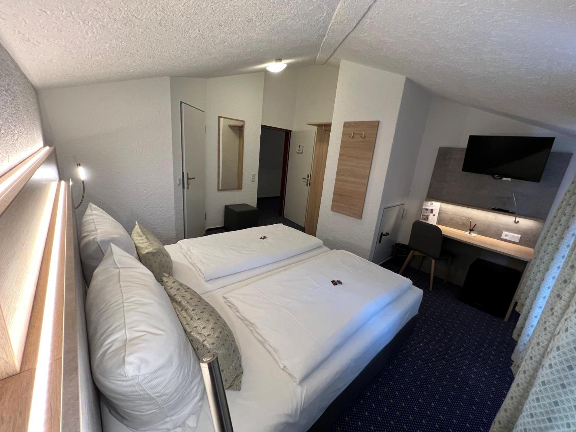 Parkhotel Obertshausen Zewnętrze zdjęcie