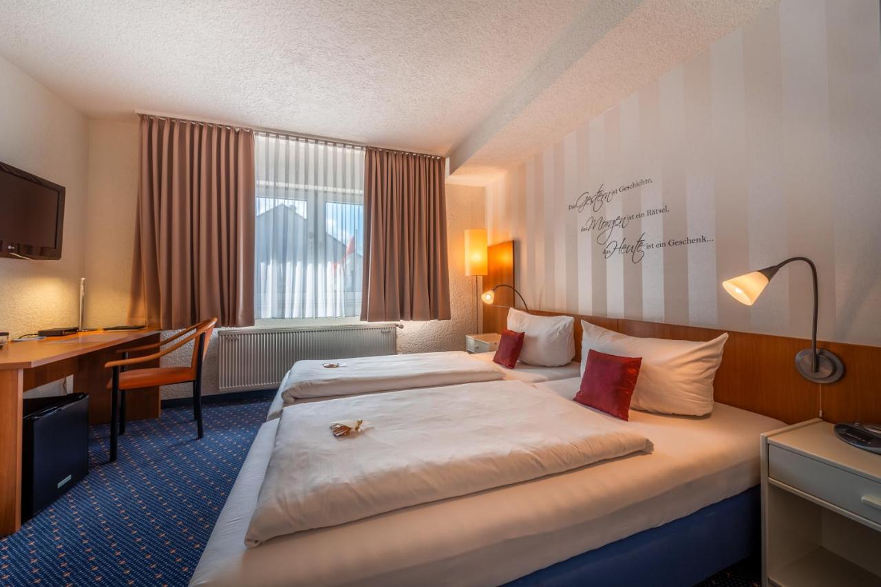 Parkhotel Obertshausen Zewnętrze zdjęcie